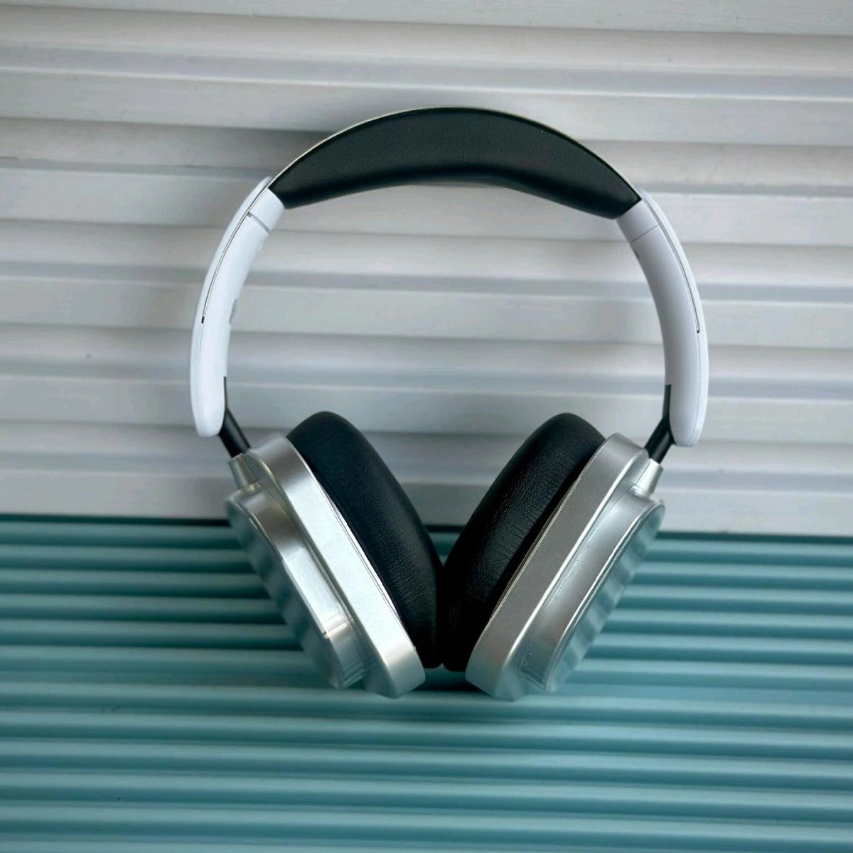 inVoCkk Headphone